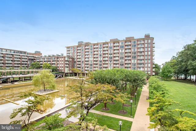 $345,000 | 560 N Street Southwest, Unit N409, Washington, DC 20024