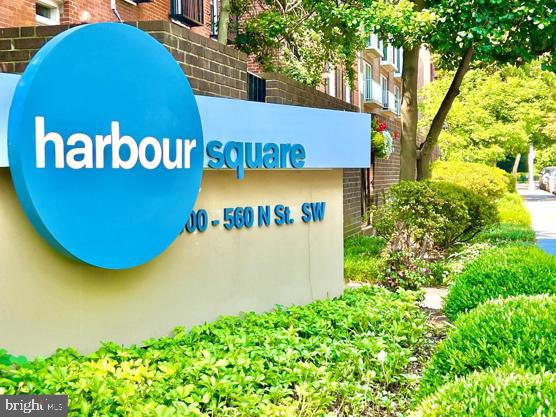 560 N Street Southwest, Unit N409 Washington, DC 20024 - Photo 10 of 10 Harbour Square sign