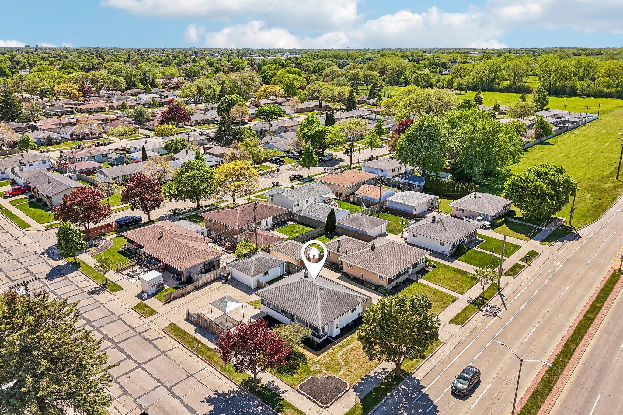 3940 Lasalle Street Racine, WI 53402 - Photo 32 of 37 Drone POV