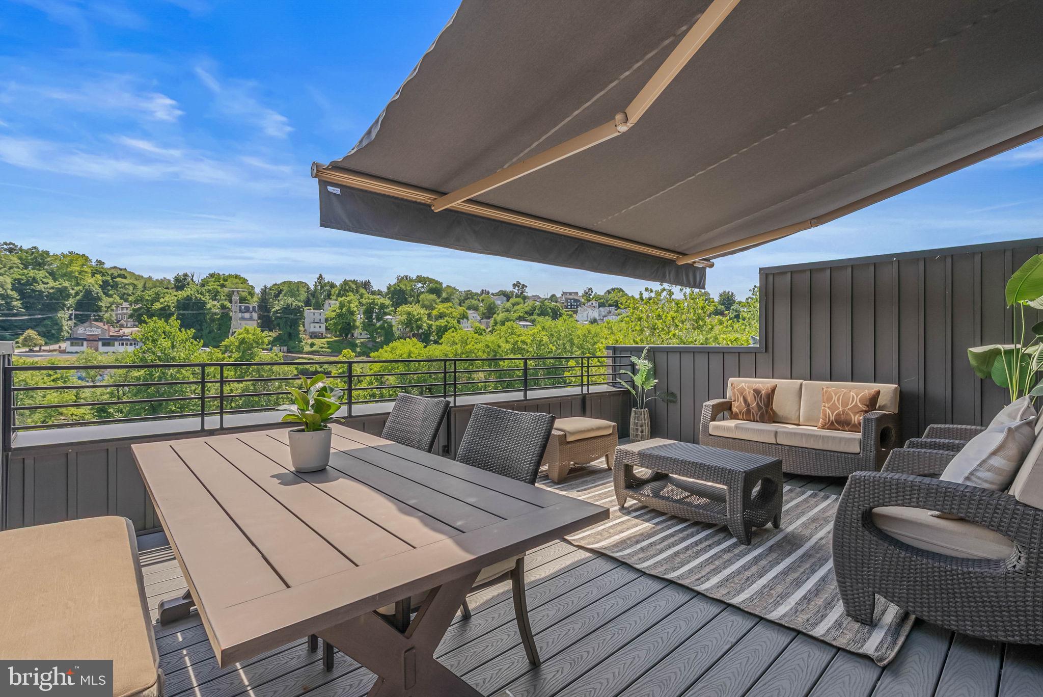 4574 Riverside Way Philadelphia, PA 19127 - Photo 43 of 56