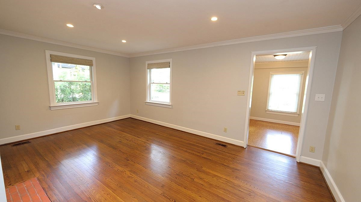 829 Runnymede Road Raleigh, NC 27607 - Photo 6 of 29 Photo 6