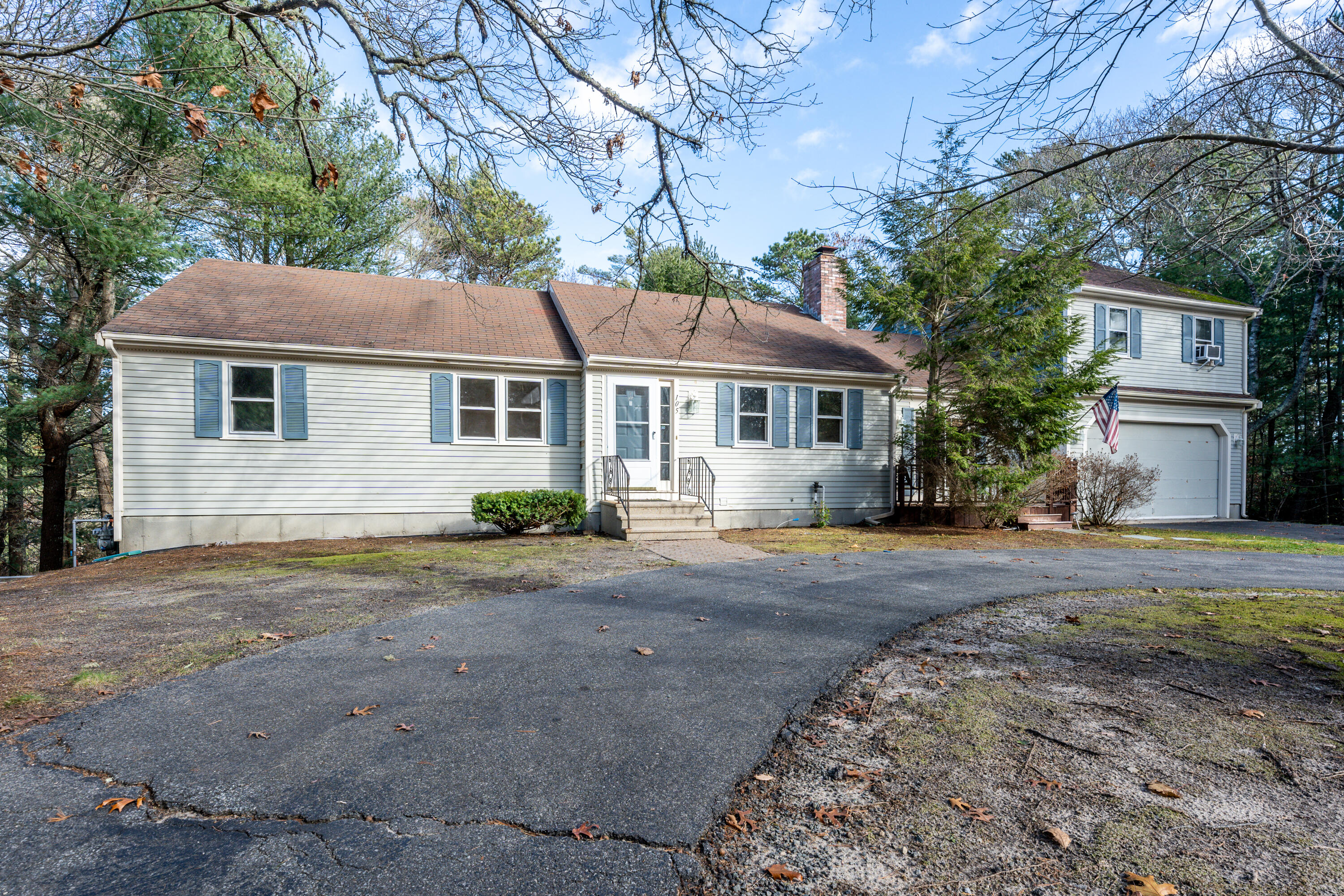 105 Captain Carleton's Road Cotuit, MA 02635 - Photo 35 of 36 front4