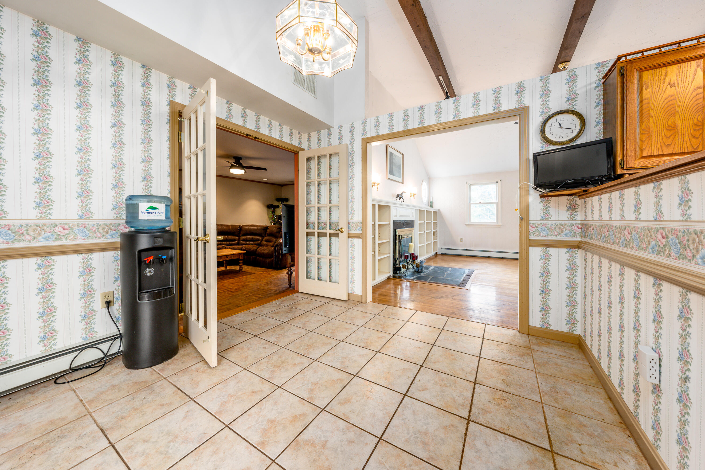 105 Captain Carleton's Road Cotuit, MA 02635 - Photo 6 of 36 dine2