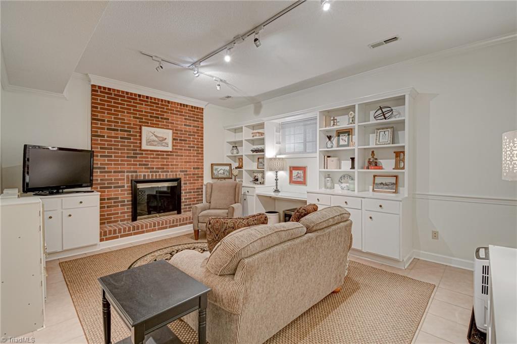 1708 Briar Lake Road Winston-Salem, NC 27103 - Photo 34 of 47