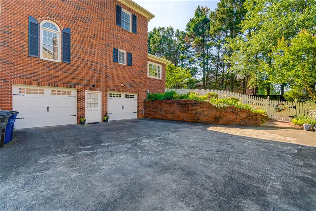 1708 Briar Lake Road Winston-Salem, NC 27103 - Photo 47 of 47