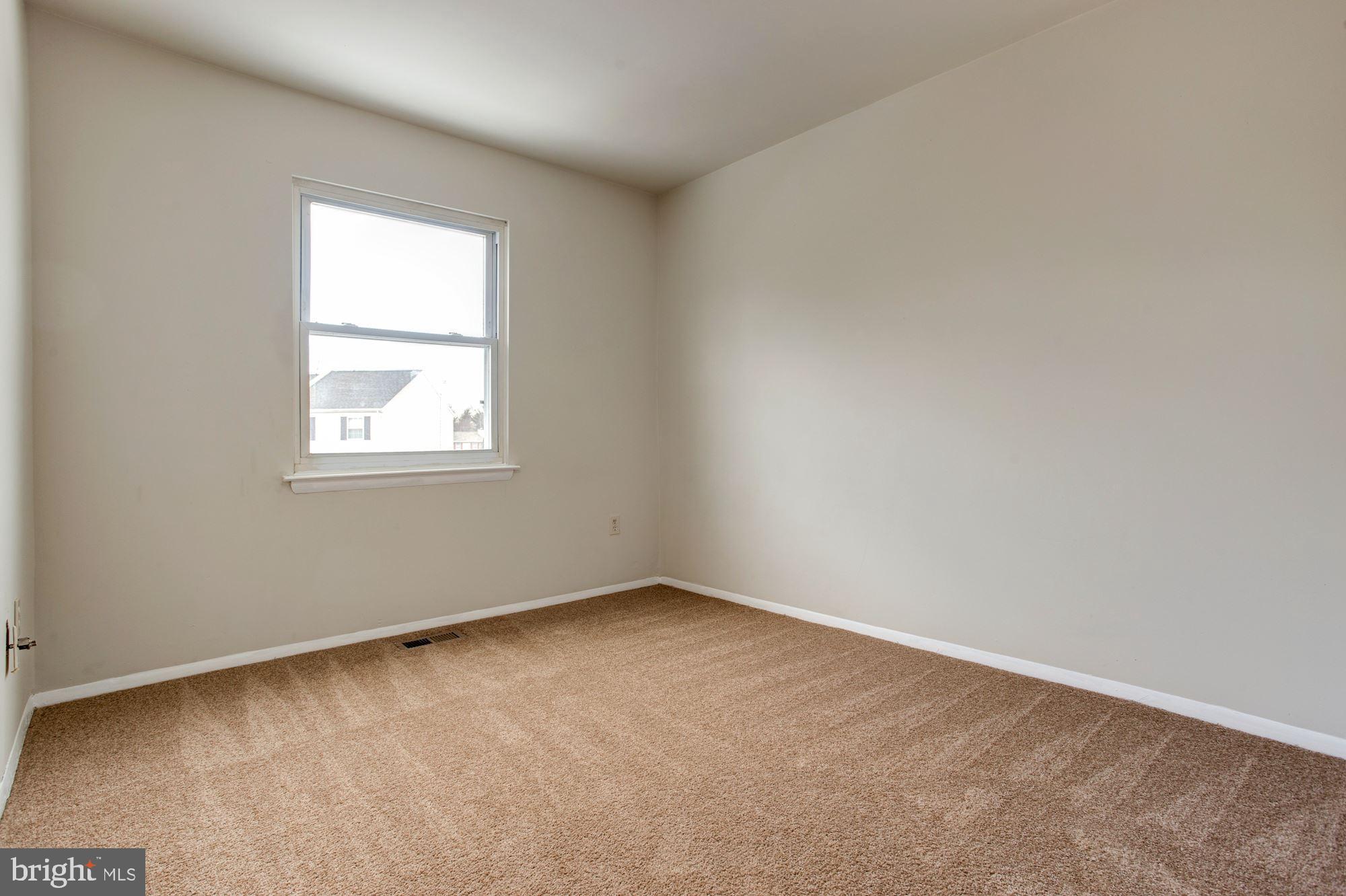 44 Vienna Court Frederick, MD 21702 - Photo 20 of 39 Bedroom