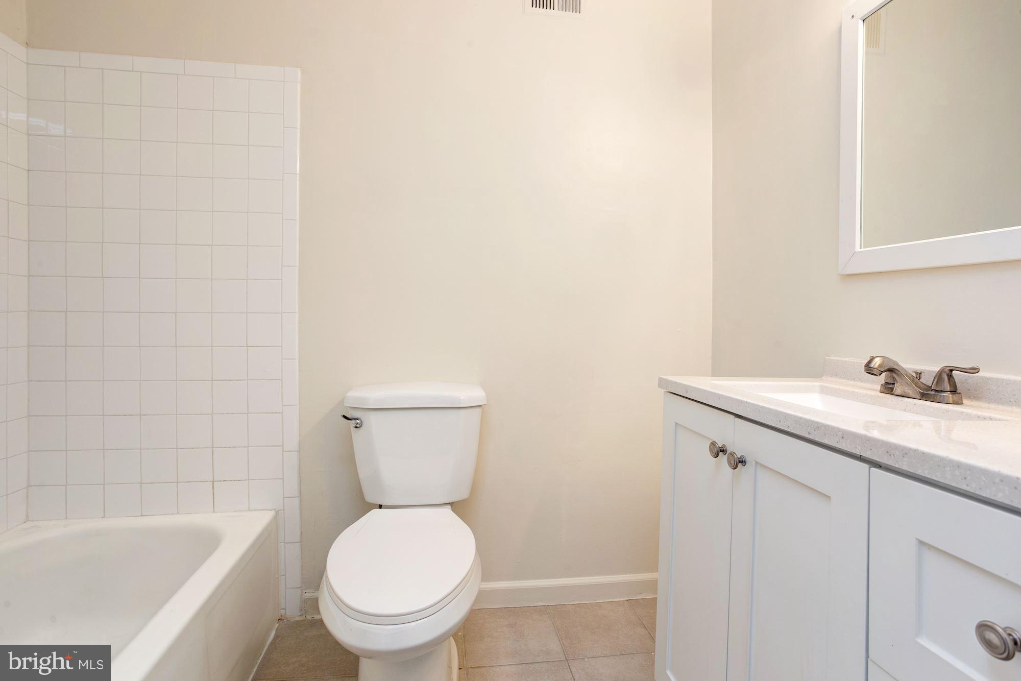 44 Vienna Court Frederick, MD 21702 - Photo 22 of 39 Full Bath