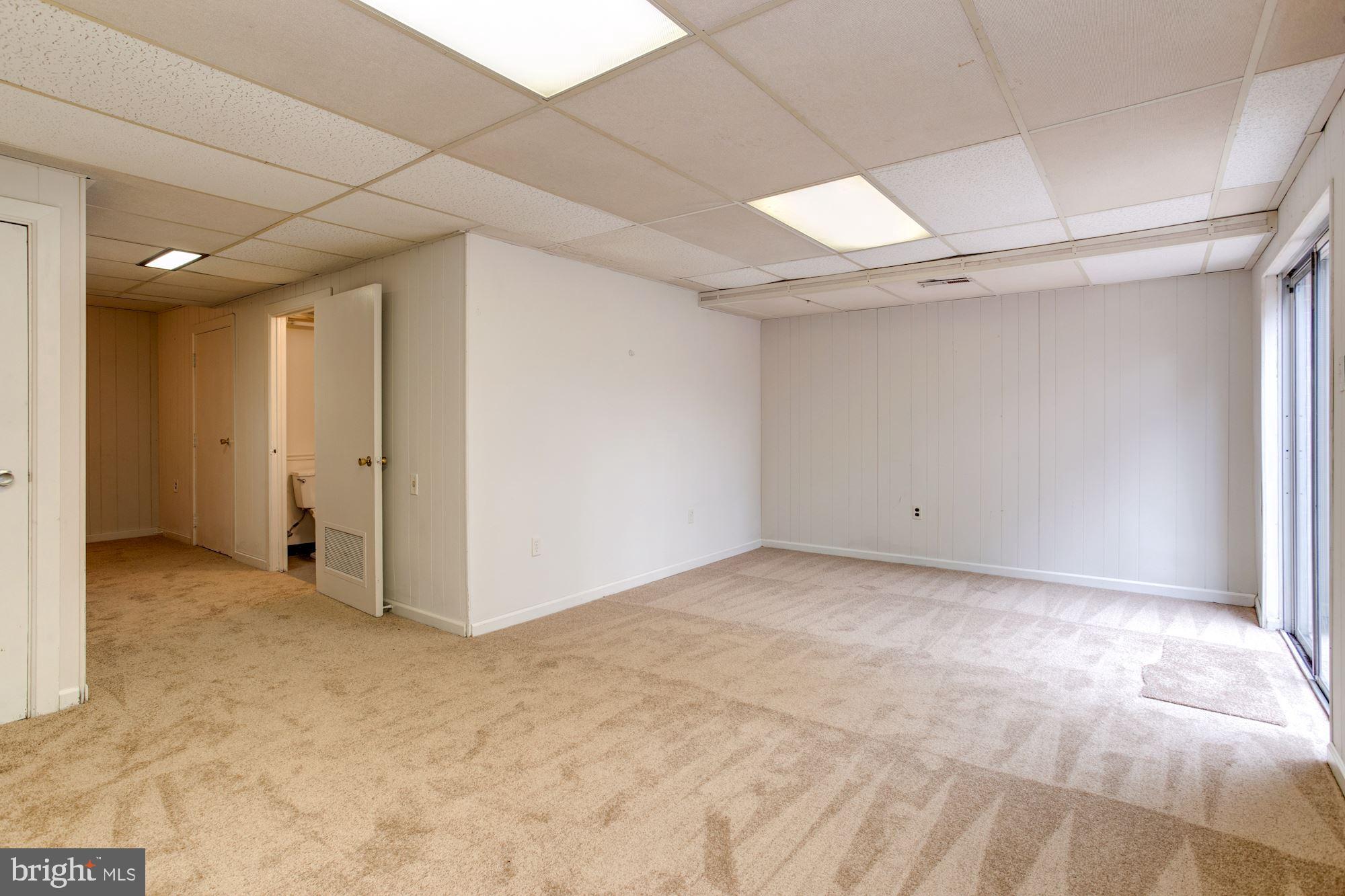 44 Vienna Court Frederick, MD 21702 - Photo 27 of 39 Family Room