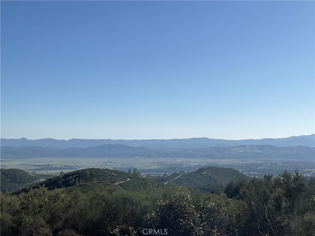 21 Argyle Road King City, CA 93930 - Photo 24 of 38 a view of city and mountain