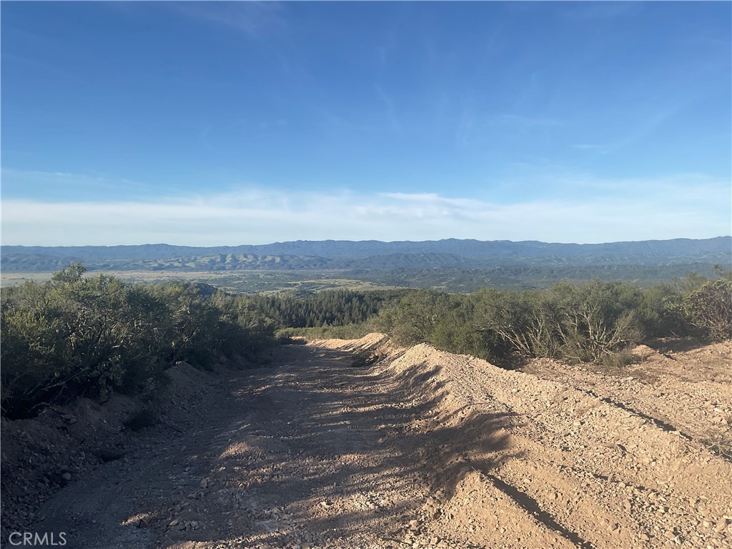 21 Argyle Road King City, CA 93930 - Photo 8 of 38 a view of lake view and mountain view