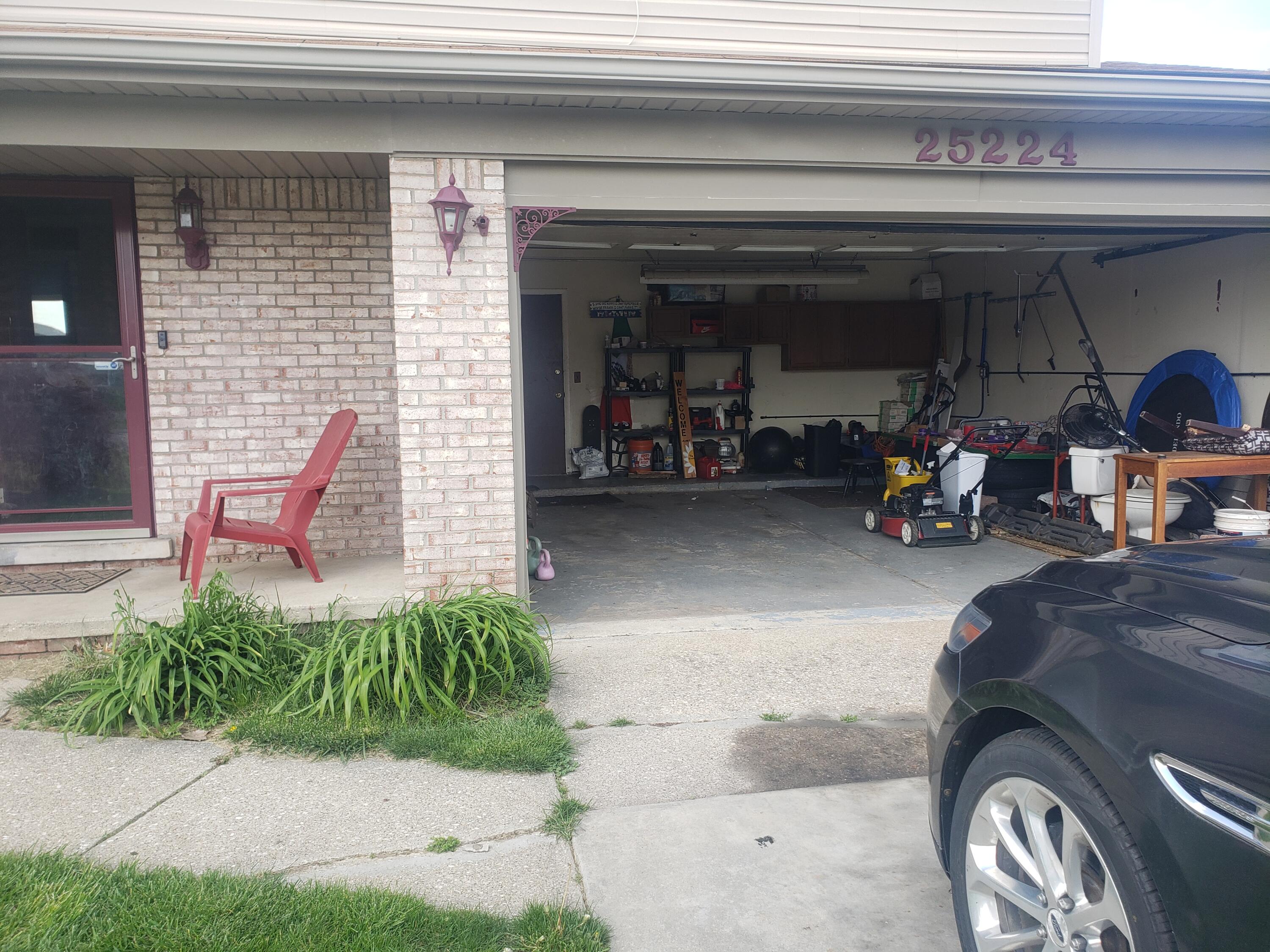 25224 Goddard Road Taylor, MI 48180 - Photo 18 of 18 20240427_164903