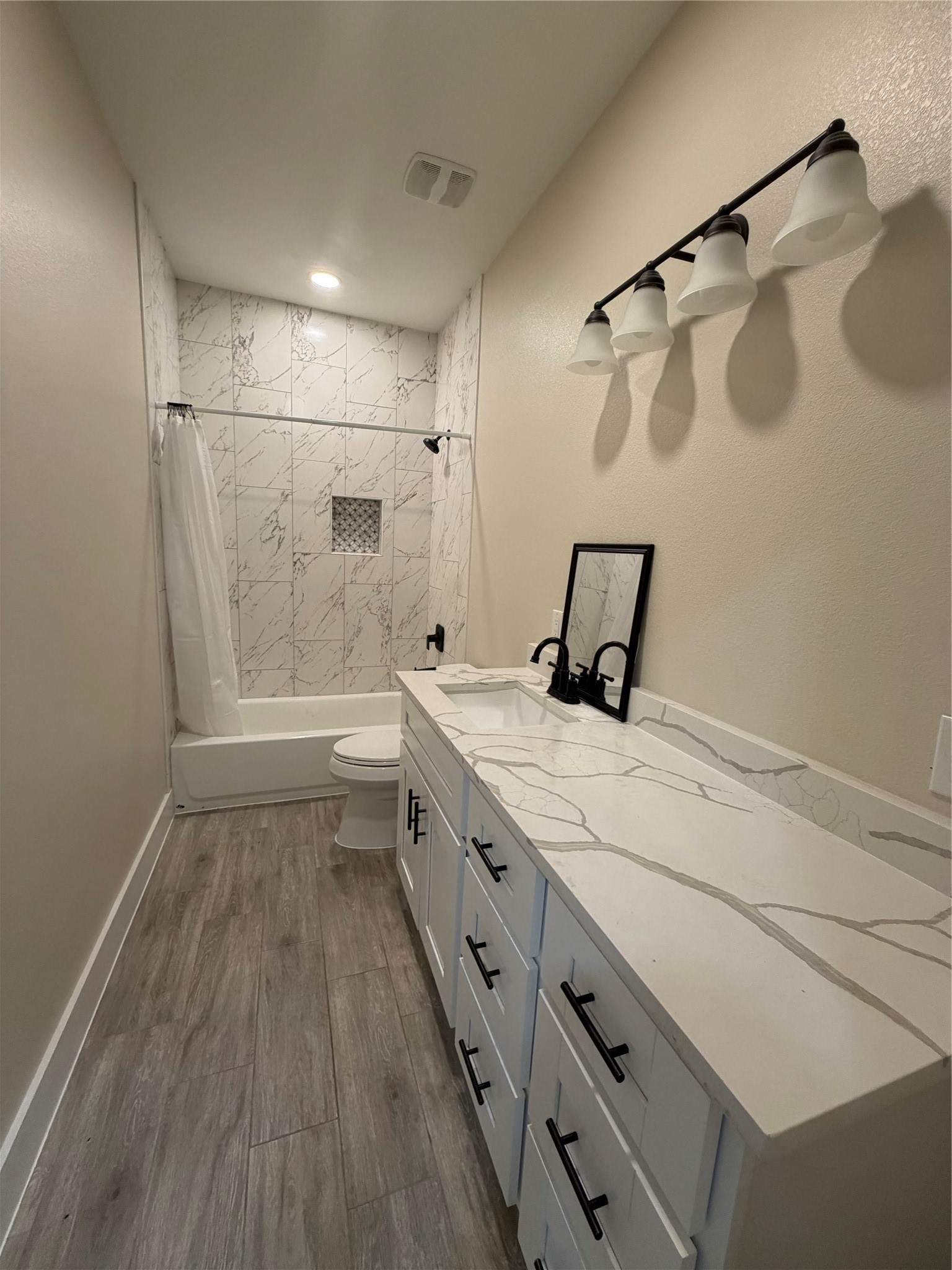 14893 Forest Castle Road Conroe, TX 77306 - Photo 20 of 29 Gallery Image 20