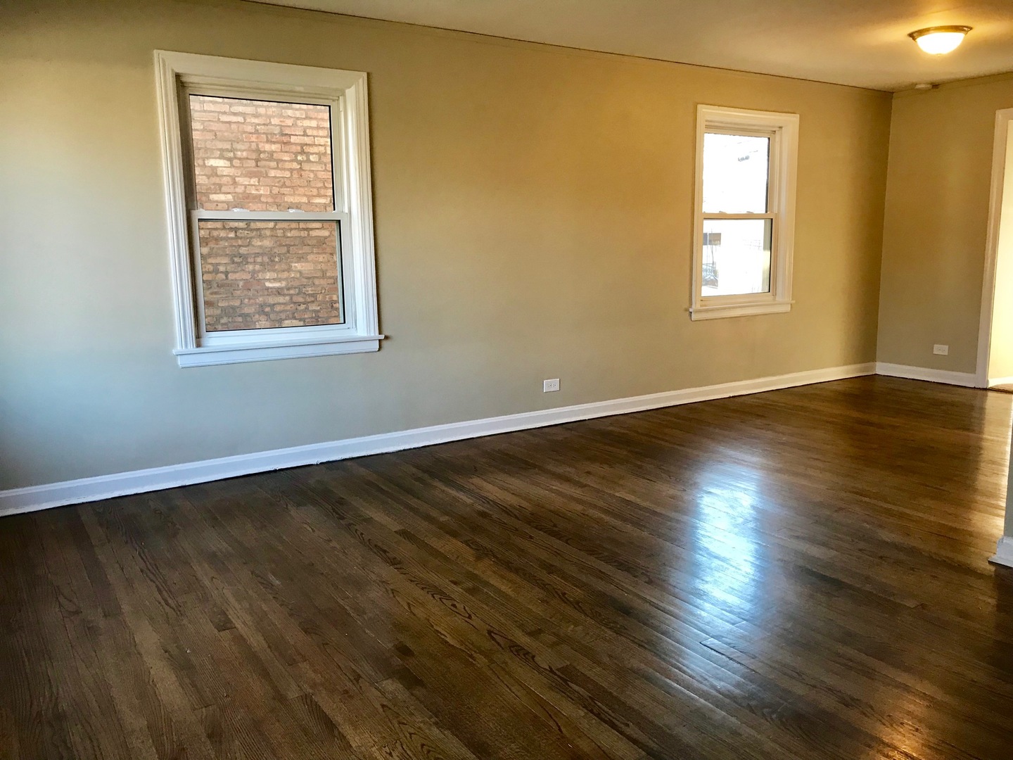 7852 East Prairie Road Skokie, IL 60076 - Photo 11 of 23