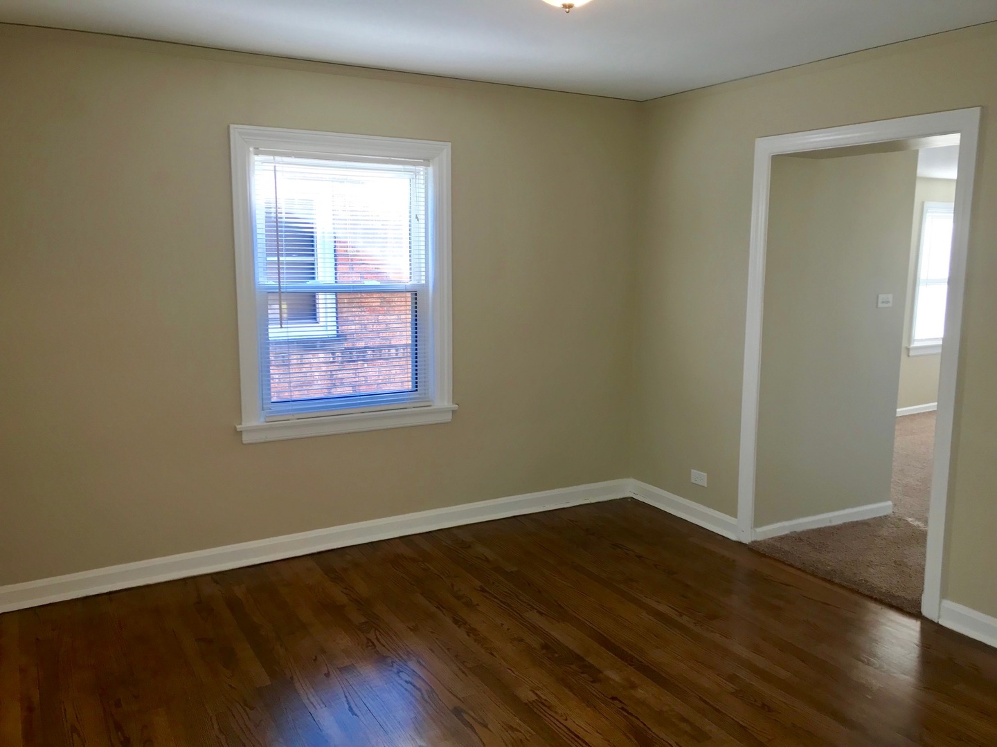 7852 East Prairie Road Skokie, IL 60076 - Photo 17 of 23