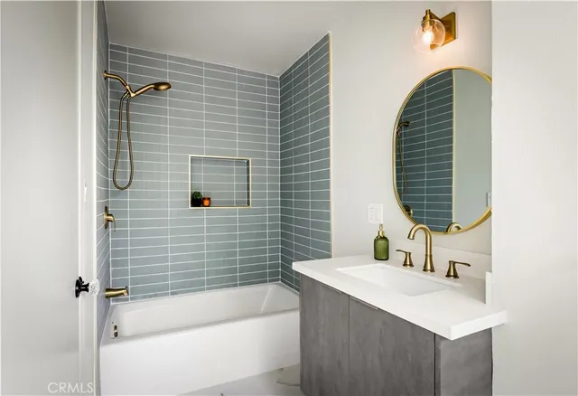 $1,690,000 | 1030 Echo Park Avenue, Los Angeles, CA 90026