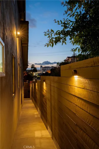 $1,690,000 | 1030 Echo Park Avenue, Los Angeles, CA 90026