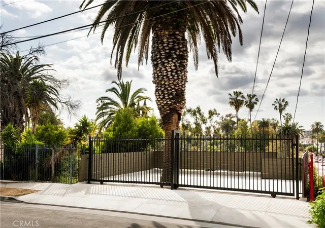$1,690,000 | 1030 Echo Park Avenue, Los Angeles, CA 90026