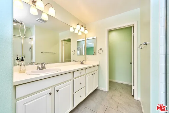 $3,800 | 11842 Nixon Lane, Whittier, CA 90601