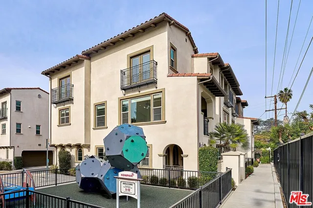 $3,800 | 11842 Nixon Lane, Whittier, CA 90601