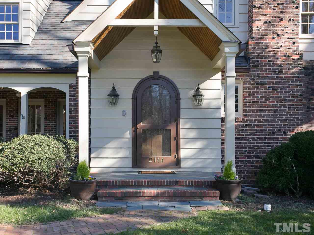 2114 White Oak Road Raleigh, NC 27608 - Photo 2 of 30