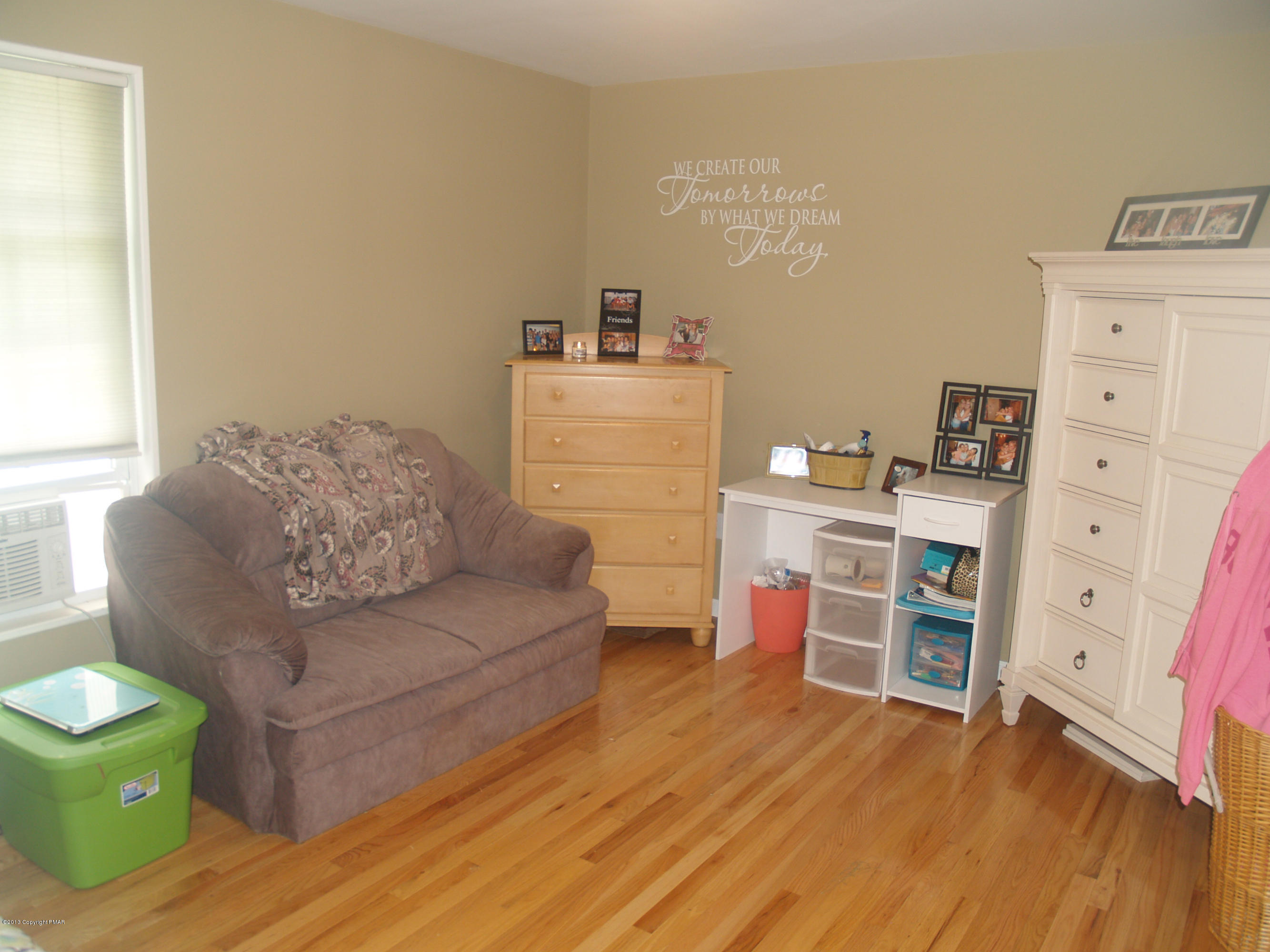 17 Dancing Ridge Road East Stroudsburg, PA 18302 - Photo 20 of 44 a living room with furniture and a wooden floor