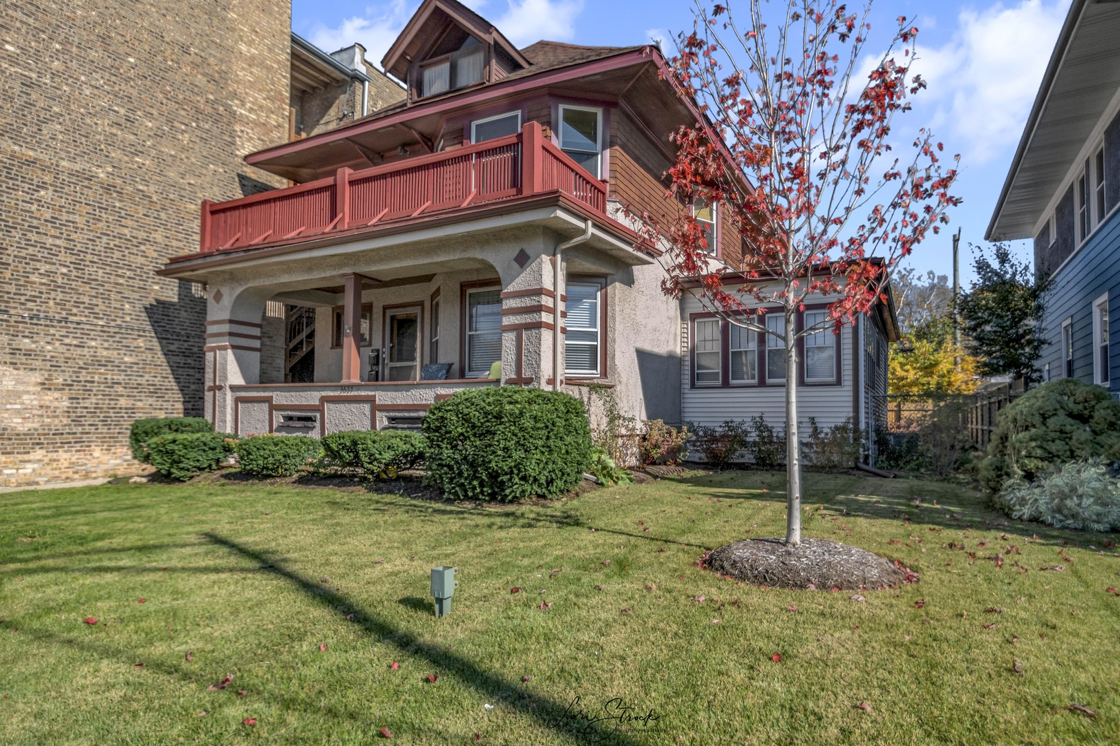 3637 North Pulaski Road Chicago, IL 60641 - Photo 1 of 34 a view of a house with a yard and plants