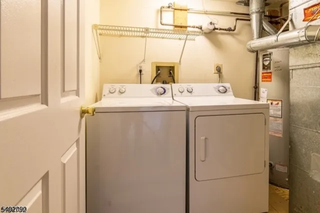 $2,600 | 76 Stanwick Court, Somerset, NJ 08873