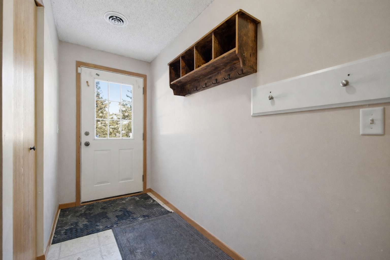 15517 Flight Way, Unit 212 St. Paul, MN 55124 - Photo 14 of 17