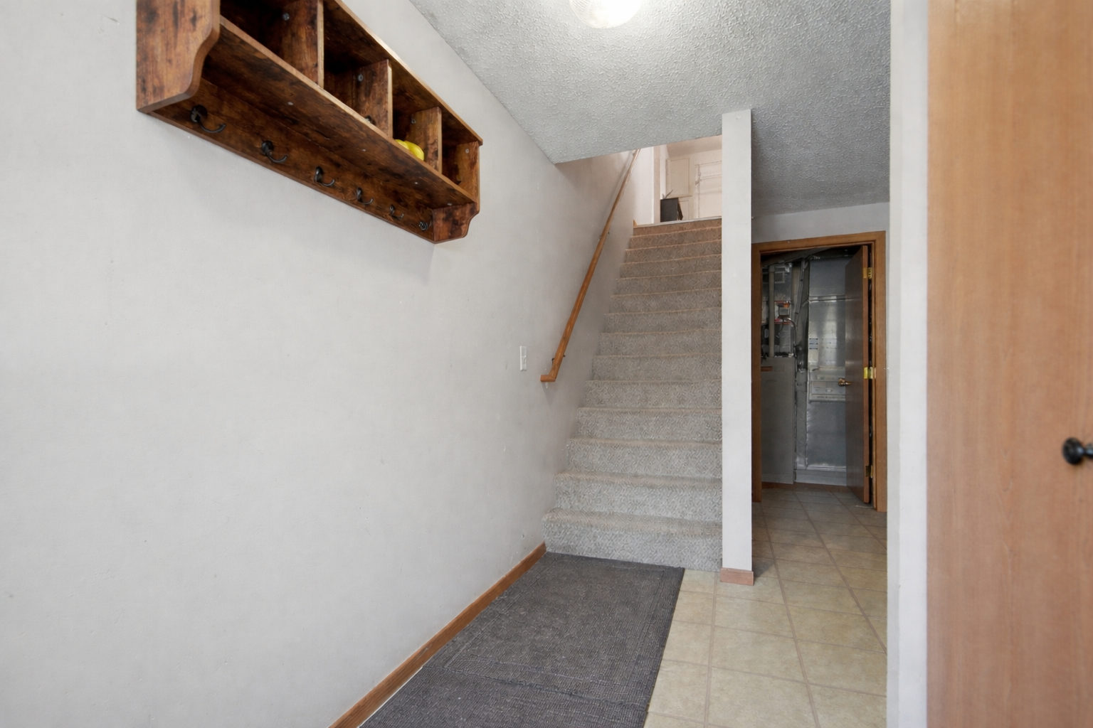 15517 Flight Way, Unit 212 St. Paul, MN 55124 - Photo 3 of 17