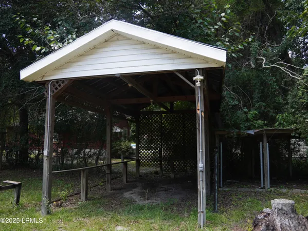 $69,400 | 242 Short Street, Allendale, SC 29810