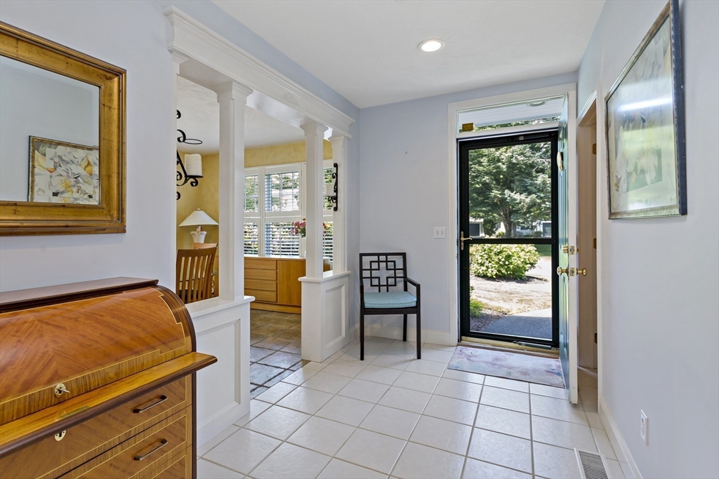 5 Mayfair Court, Unit 5 Mashpee, MA 02649 - Photo 3 of 34