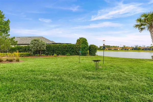 $3,500 | 17907 Eastbrook Terrace, Bradenton, FL 34202