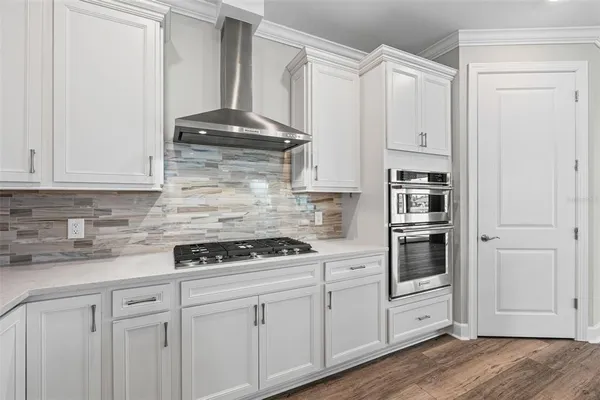 $3,500 | 17907 Eastbrook Terrace, Bradenton, FL 34202