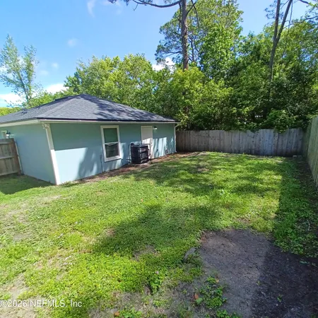 $1,825 | 757 West 6th Street, St. Augustine, FL 32084