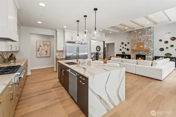 $1,749,900 | 15709 210th Avenue East, Bonney Lake, WA 98391