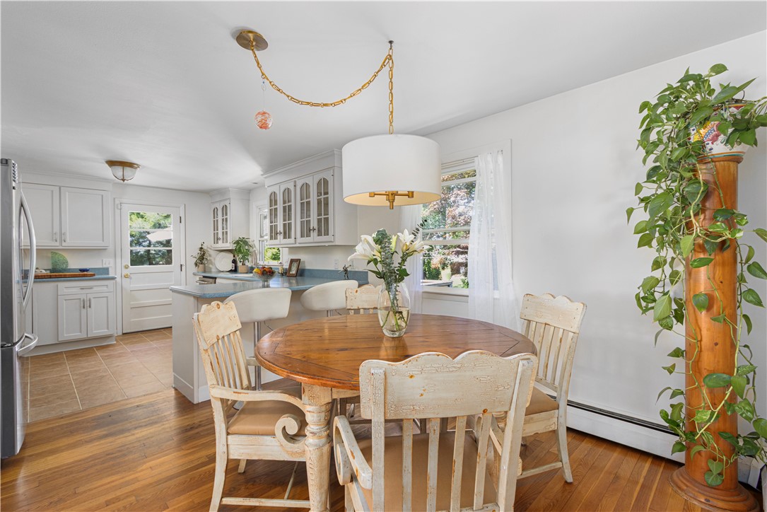 141 Redwood Road Portsmouth, RI 02871 - Photo 13 of 30