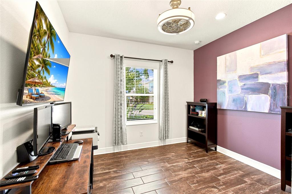 6109 Colmar Place Apollo Beach, FL 33572 - Photo 14 of 50