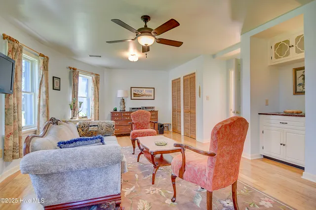 $850,000 | 1436 Waterlily Road, Coinjock, NC 27923