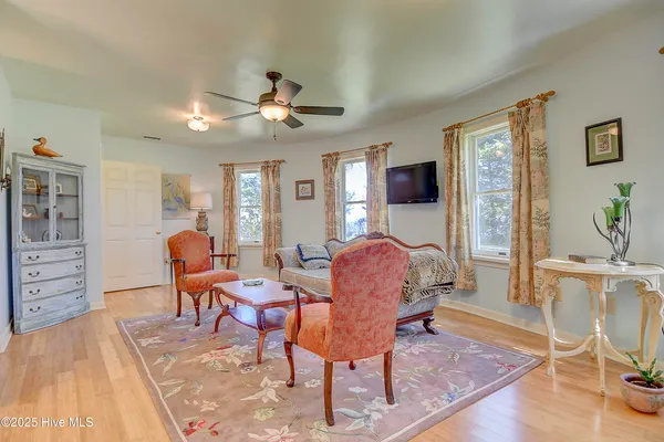 $800,000 | 1436 Waterlily Road, Coinjock, NC 27923