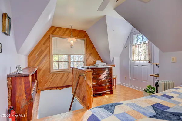 $800,000 | 1436 Waterlily Road, Coinjock, NC 27923
