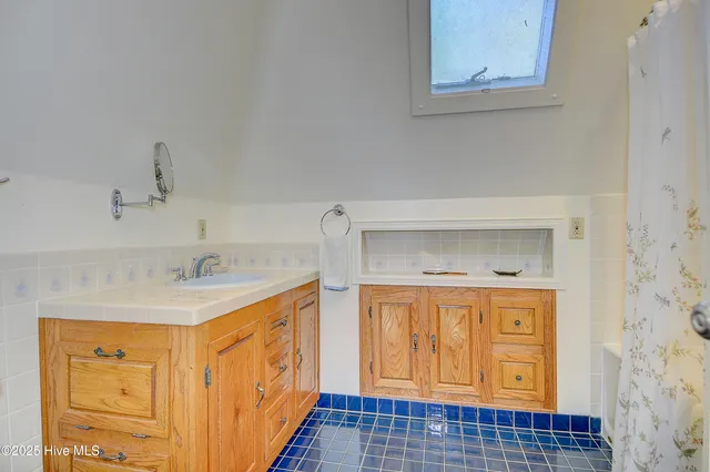 $850,000 | 1436 Waterlily Road, Coinjock, NC 27923