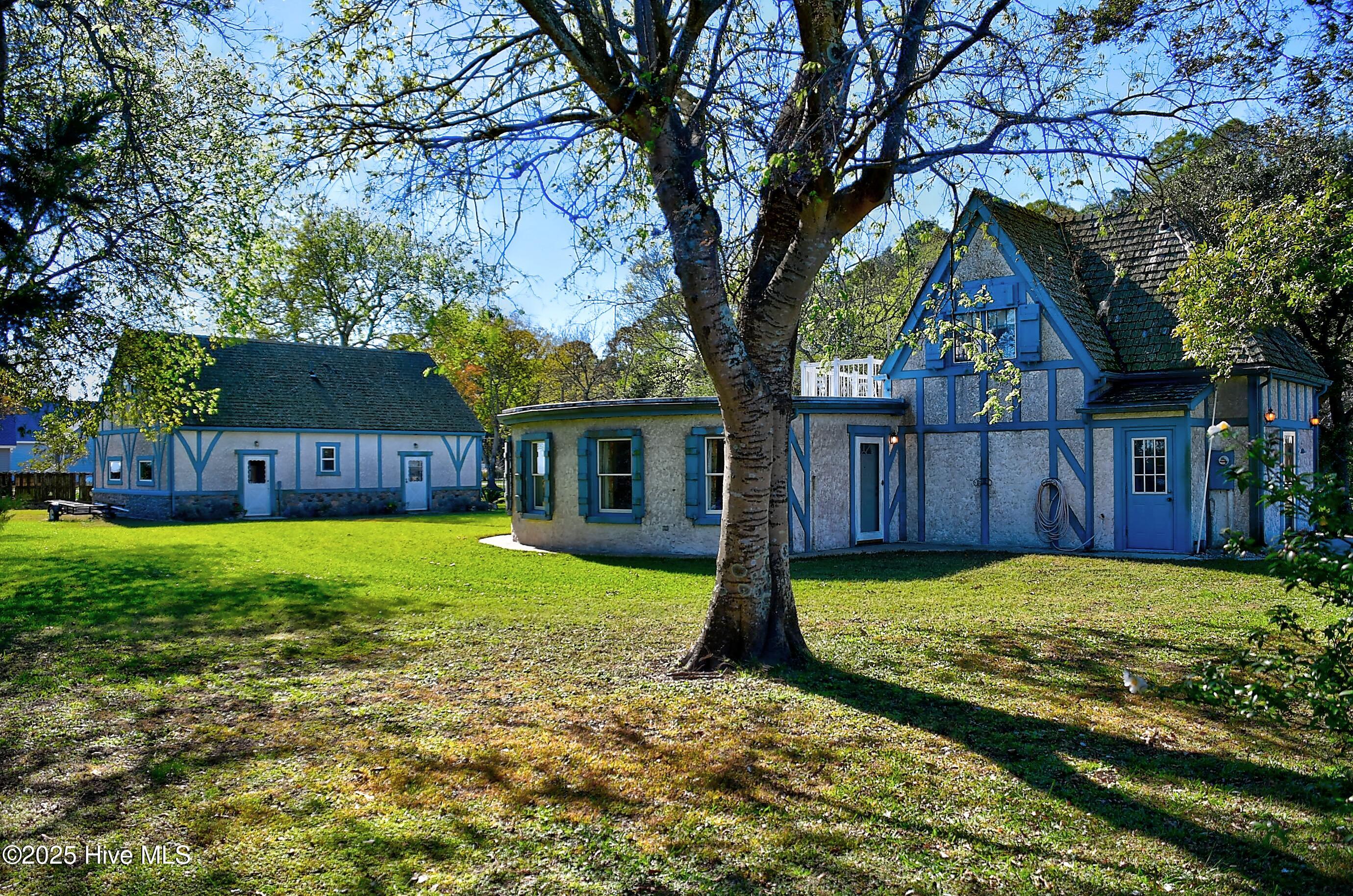 1436 Waterlily Road Coinjock, NC 27923 - Photo 41 of 65 41-Exterior-Rear