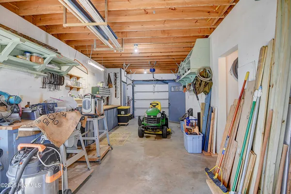 $800,000 | 1436 Waterlily Road, Coinjock, NC 27923