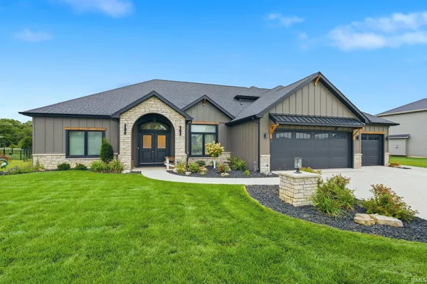 $620,000 | 19031 Ringo Road, Auburn, IN 46706