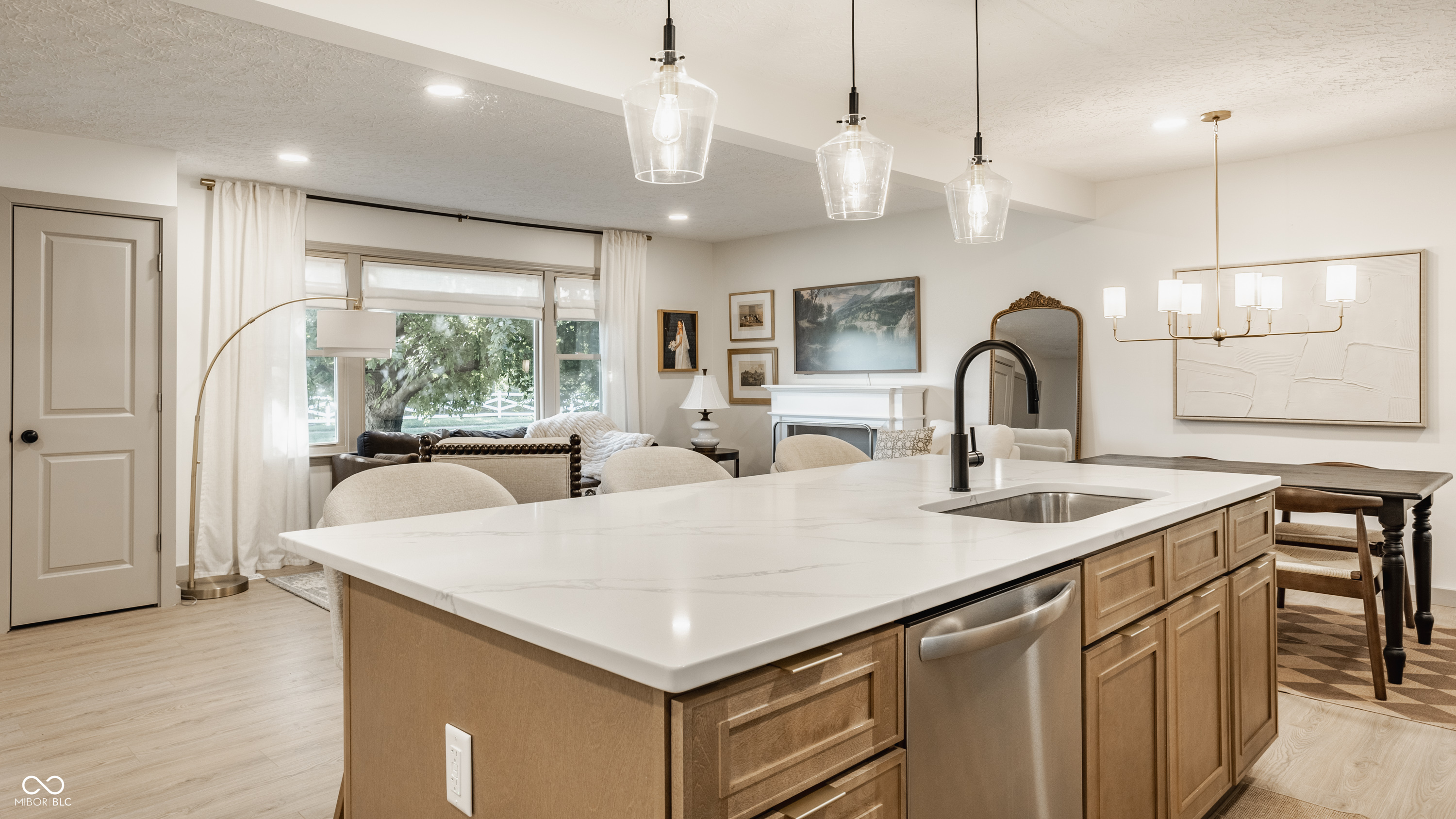 10778 Haverstick Road Carmel, IN 46033 - Photo 8 of 37 Gallery Image 8