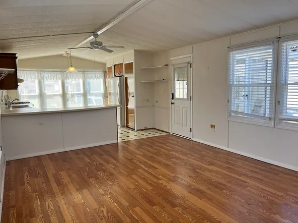 $205,000 | 4 Joseph Street, Wareham, MA 02538