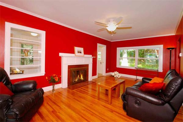 93 Payson Road Brookline, MA 02467 - Photo 2 of 24 Gallery Image 2
