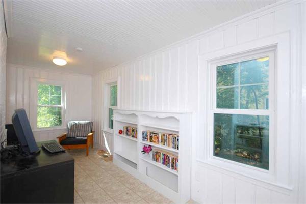 93 Payson Road Brookline, MA 02467 - Photo 8 of 24 Gallery Image 8