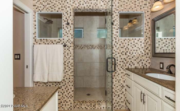 1200 Deerfield Road Prescott, AZ 86303 - Photo 16 of 24 Primary bath