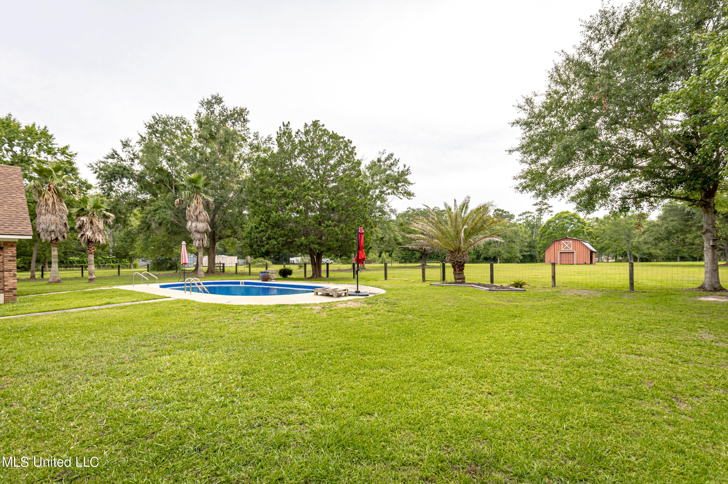 3305 Phil Davis Road Ocean Springs, MS 39564 - Photo 24 of 94 IMG_1969